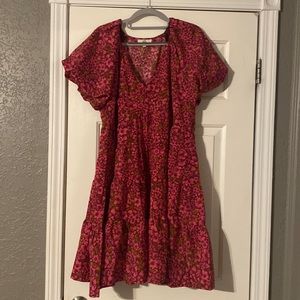 Entro puff sleeve dress. Size XL. Worn once. Perfect condition.